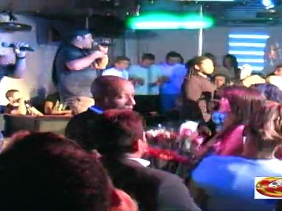 NEMANUS - Foz-Club Discoteque - Fete Halls du Portugal 2011 N.2