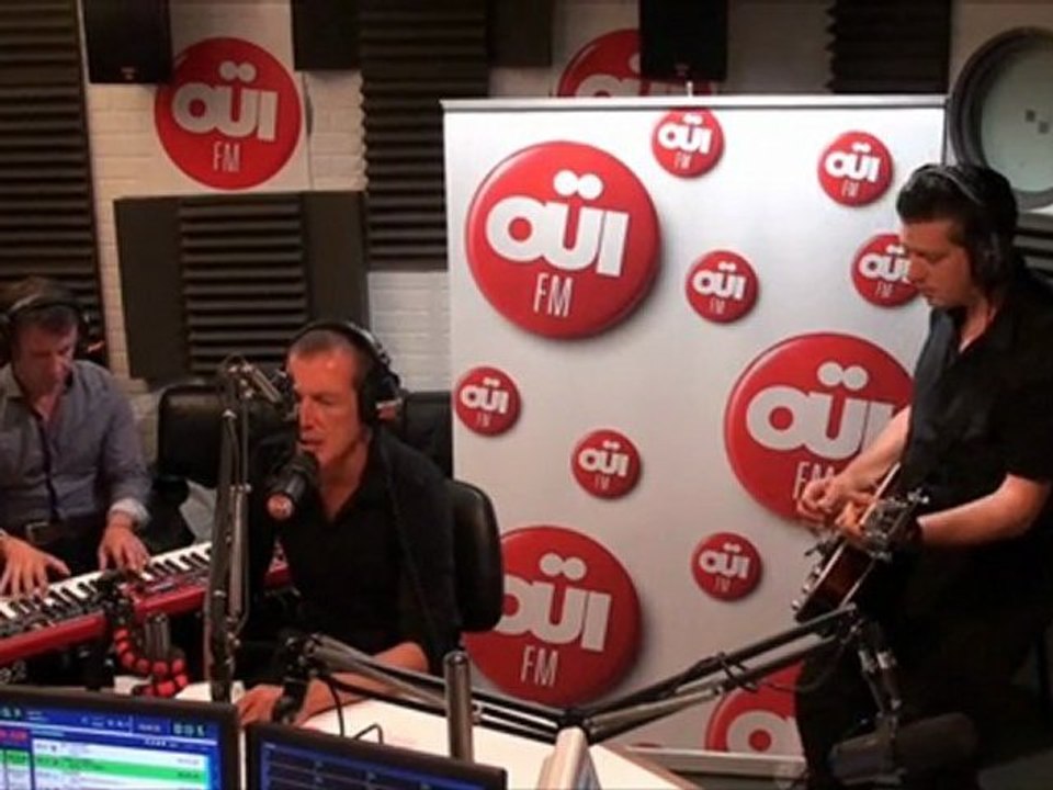 Miossec - Chanson Pour Un Homme Couvert de Femmes - Session Acoustique OÜI FM