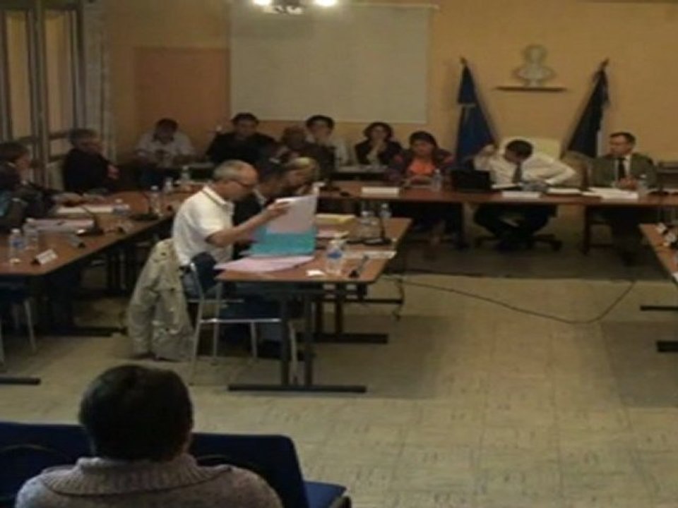 Séance du 24 juin 2011 - Informations diverses sur la commune