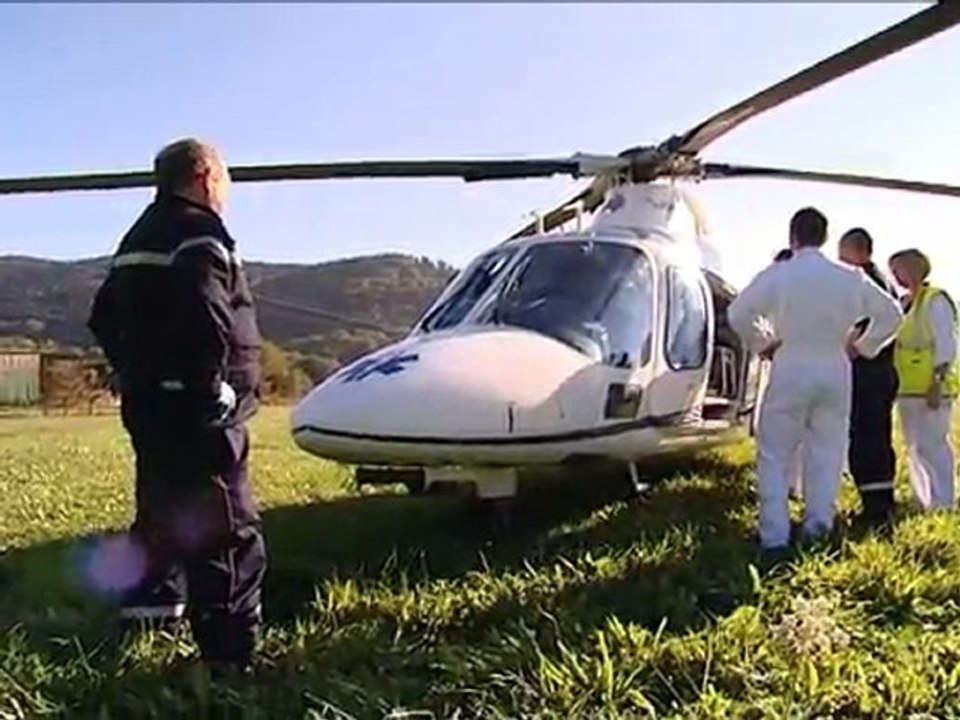 Flash  : Evacuation en hélicoptère SAMU 68 à Dolleren - 21/09/11