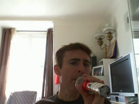 Wiwi égratigne don't stop me now