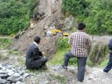 Himalayan quake toll nears 100