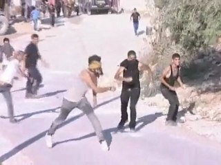 Teargas fired at Palestinian youths