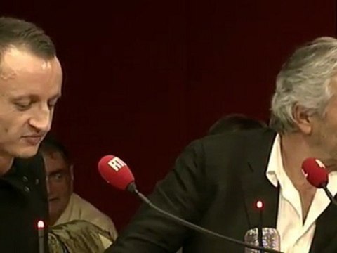 La chronique de Régis Mailhot dans l'émission A la Bonne Heure du 21 septembre 2011 animée par Stéphane Bern.