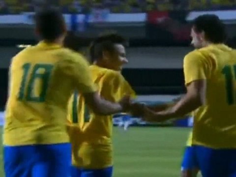 Lucas et Neymar offrent le Superclássico au Brésil