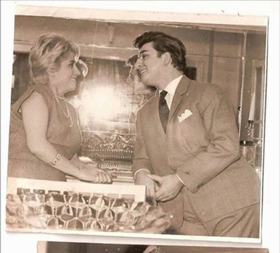 Yar Saçların Lüle Lüle - Zeki Müren