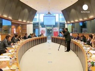 Los socialistas europeos critican los recortes en Grecia