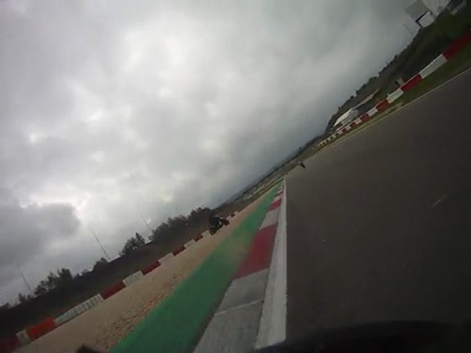 petite ballade sur le nurburgring F1 en scooter de piste 70cc