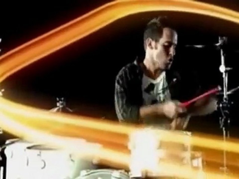 Simple Plan - When I'm Gone (Official Video)