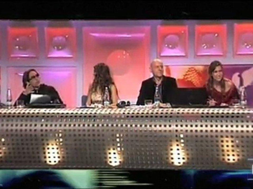 TV3 - Alguna pregunta més? - "Homo APM?" és porter de discoteca