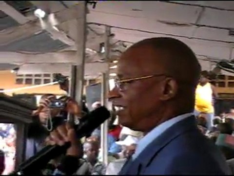 Meeting du Président de l'UFDG, Cellou Dalein DIALLO, le 5 septembre 2011 Part I