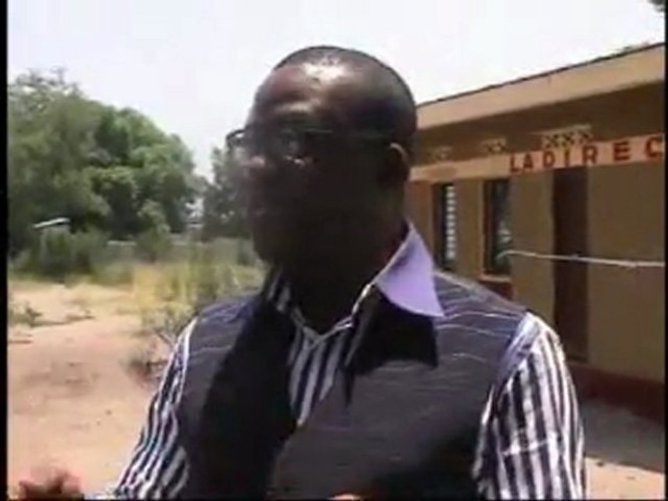 Inauguration du batiment avec discours de Faustin