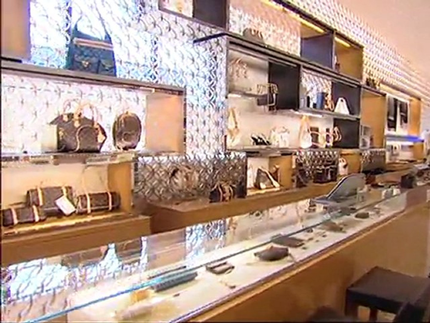 magasin louis vuitton champs élysées