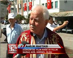 EĞİRDİR DE YILIN AHİSİ 70 YILLIK SARAÇ ADİL GÜRSEL OLDU.