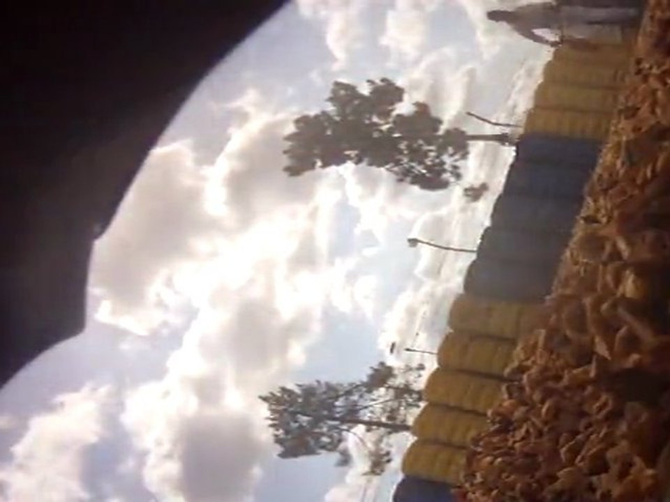 24 Heures Moto 2011 : Caméra embarquée chute de Grégory Leblanc Kawasaki n°11