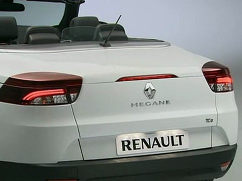 Renault Megane coupé-cabriolet con tetto in vetro