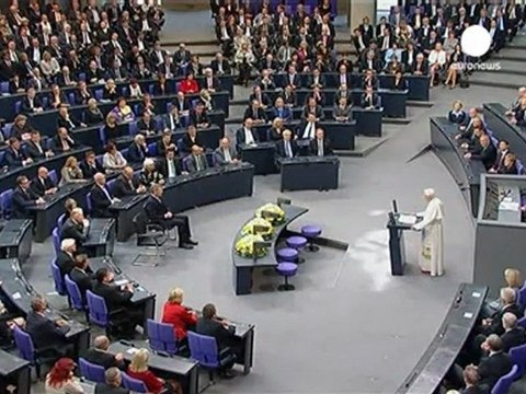 Histórico discurso de Benedicto XVI en el Parlamento...