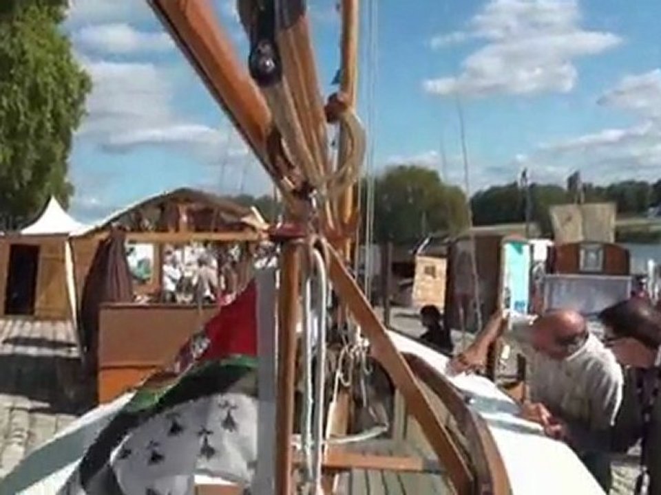 Festival de Loire 2011 : Jean-Marc Aubin : un VRP de luxe pour le Vezon