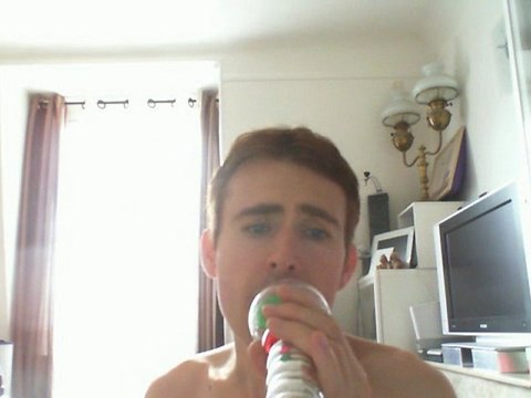 Wiwi égratigne encore une fois d'Hélène Ségara