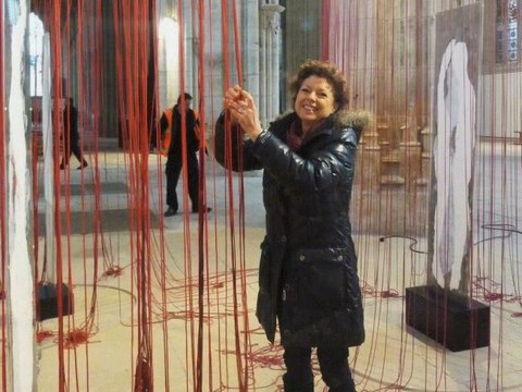 les 3 colonnes installation d'Edith Molet Oghia - E.M.O- Abbatiale st Ouen Rouen 6 Mars 2011