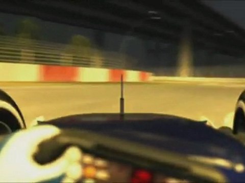 Rosberg e Danner illustrano il circuito di Singapore