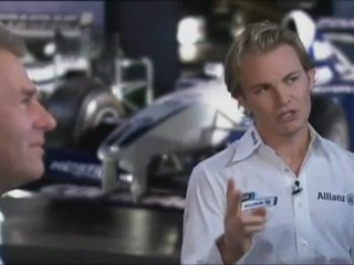 Rosberg e Danner illustrano il circuito di Suzuka