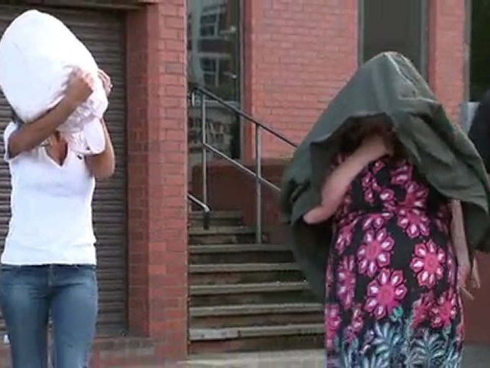 chavs...feed of astra 1c