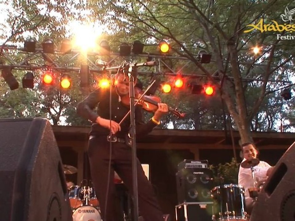 Emel Mathlouthi FESTIVAL ARABESQUES 2011
