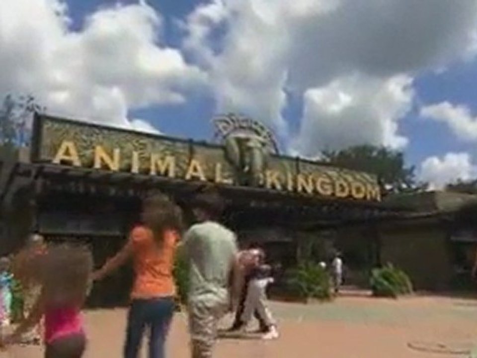 Cameron: Disney's "Avatar" park will be phenomenal