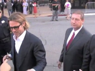 Clooney hilflos Faxen ausgeliefert