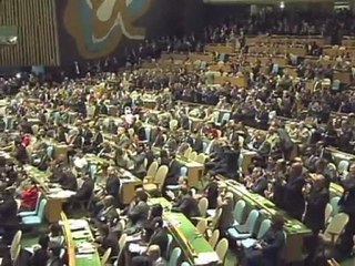 Abbas calls for UN to admit 1967 borders Palestine