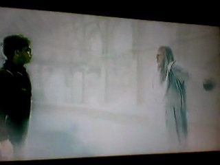 Harry Potter et les Reliques de la Mort Deuxième Partie- 09 Reddition