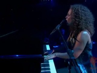 Alicia Keys dévoile en Live un nouveau morceau - A Place Of My Own -