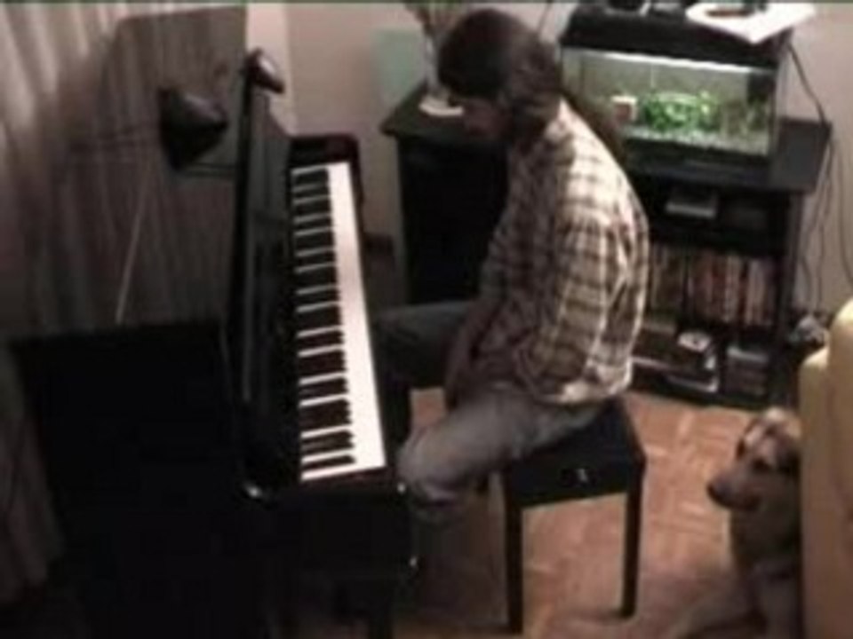 Little Cire joue Brahms