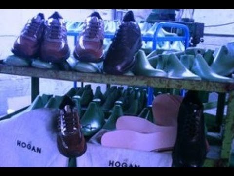 Pomigliano (NA) - Sequestrata fabbrica di Hogan false