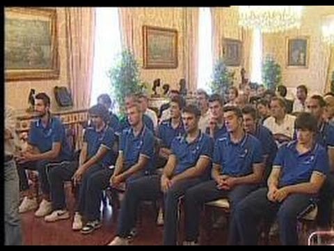 Napoli - A palazzo San Giacomo gli azzurri del basket