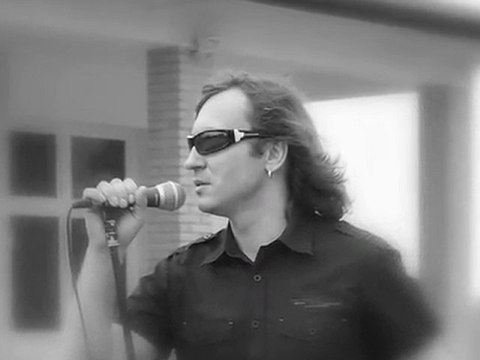 KAWAŁKI SZKŁA - pieces of glass