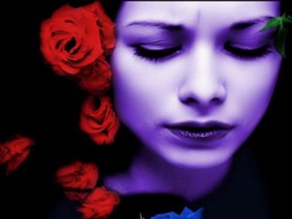 Sen benim içimde yanık bir dua'sın kabul olmayı bekleyen.!!!!