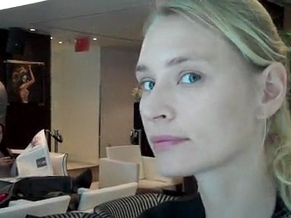 india is getting an air brusher on a shoot in NYC