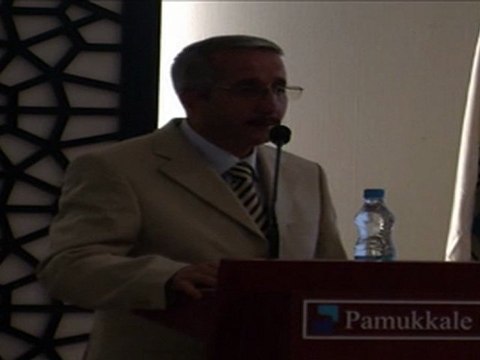 TAVAS MESLEK YÜKSEKOKULU MÜDÜRÜ DOÇ.DR.KUTRET GEZER' İN AÇILIŞ KONUŞMASI 3 Basın