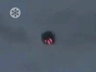 Amazing Huge UFO in California 4 Juillet 2011