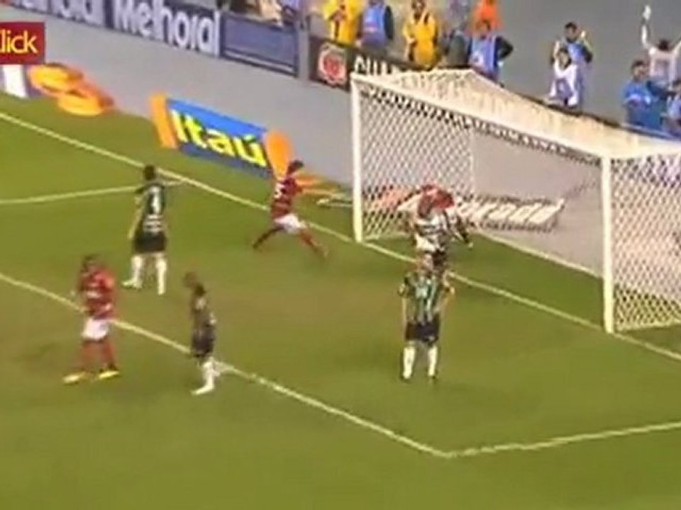 Santos perde em casa e Flamengo bate o América-MG