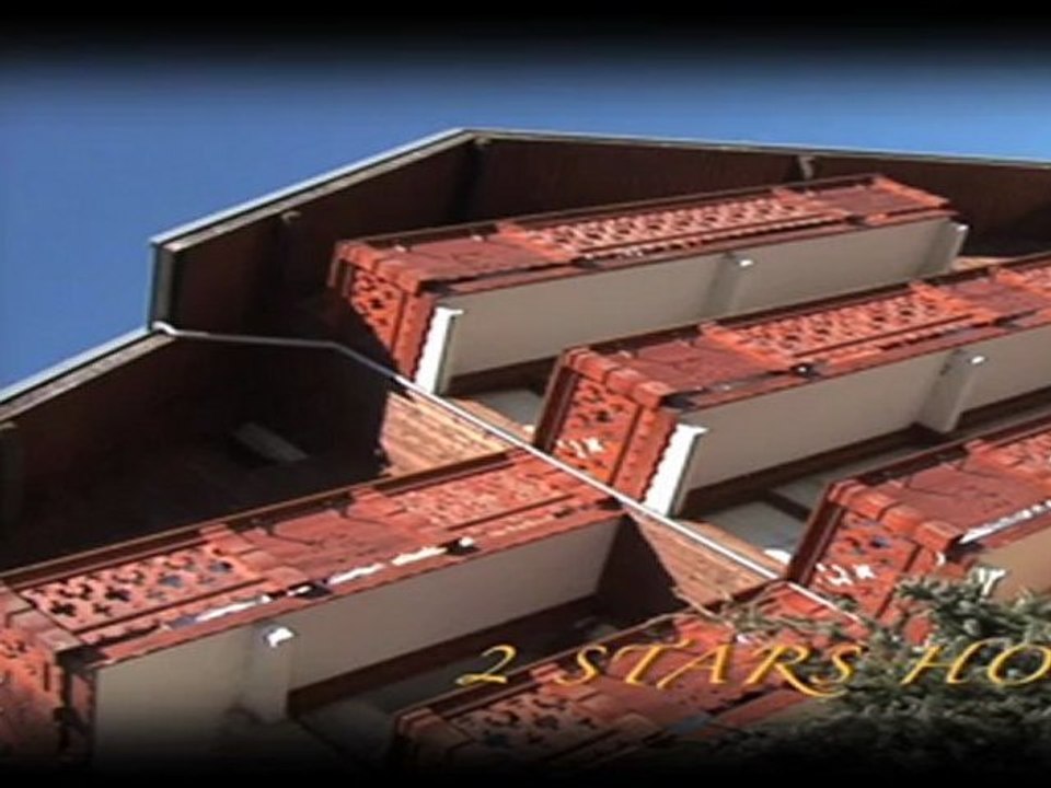 SKI SAFARI 2012 Val thorens 3vallées to Chamonix vallée blanche