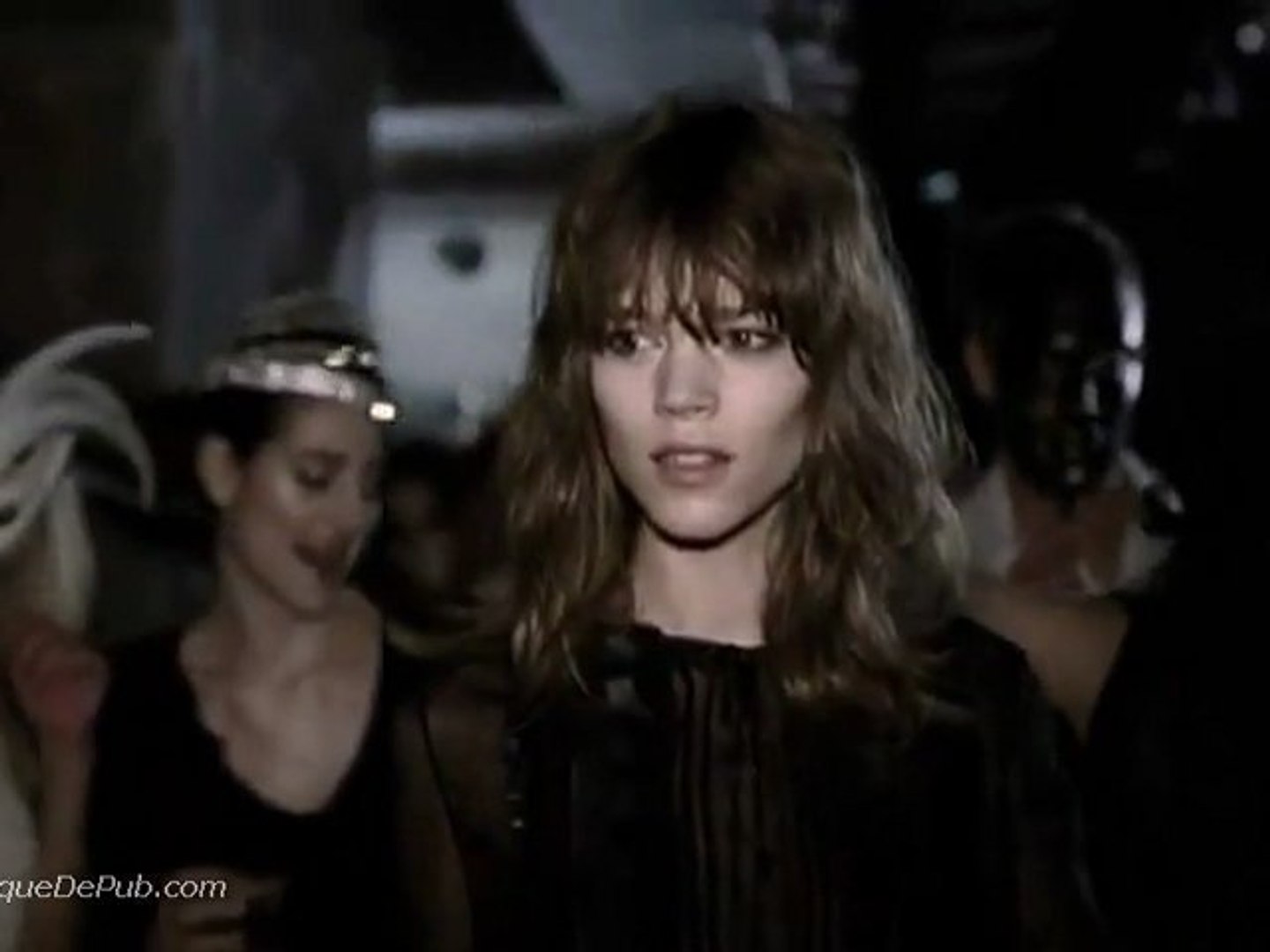 pub parfum Valentina by Valentino 2011 [HQ] - Vidéo Dailymotion