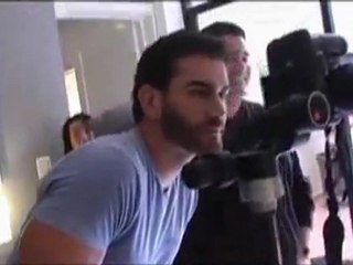 David Zepeda detras de camara (men's health)