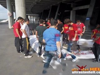 ultrAslanHell eskişehir maçı öncesi pankart çalışması