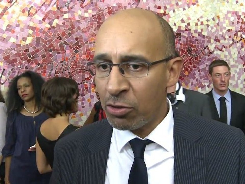 Harlem Désir  "Une formidable victoire pour le parti socialiste"