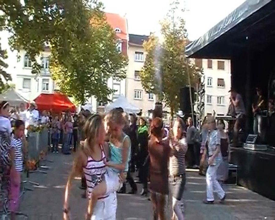 clip 23