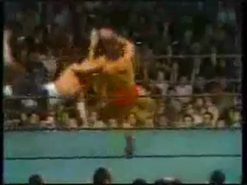 Mil Mascaras Spiros Arion vs Antonio Inoki Giant Baba