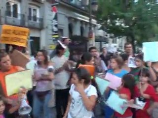 Manifestación en defensa del poblado gitano de Puerta de Hierro